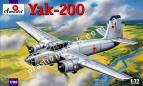 1/72 A-model 72162 YAK-200