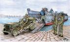 1/35 ITALERI 6479 LCVP w/ 1/4 ton. Truck