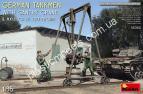1/35 MiniArt 35350 German Tankmen with Gantry Crane & Maybach HL 120 Engine