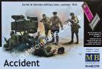 1/35 Mastr Box 3590 Accident. Soviet & German military men, summer 1941