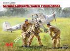 1/32 ICM 32103 German Luftwaffe Cadets (1939-1945) (3 figures)
