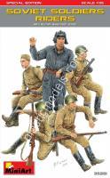 1/35 Mini-art 35281 Soviet Soldiers Riders. Special Edition
