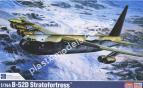 1/144 Academy 12632 B-52D Stratofortress