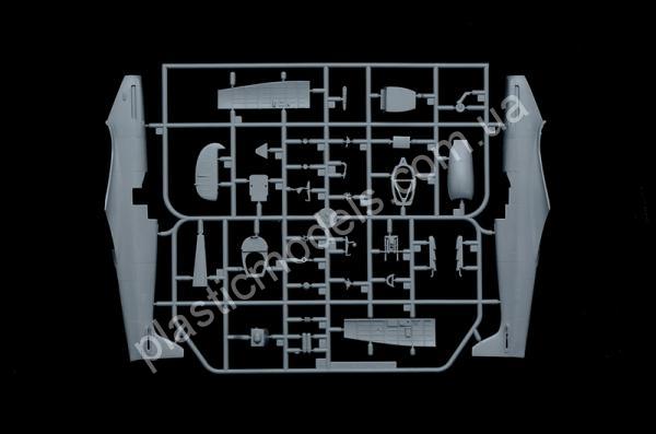 1/48 Italeri 2727 Spitfire Mk. Vc
