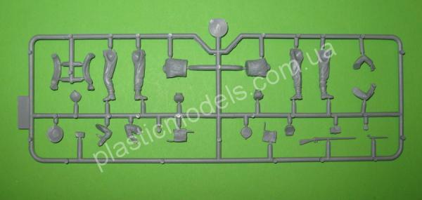 1/35 Master Box 35198 Family Reunited - Brothers Meet Again