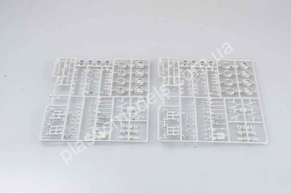 1/35 Trumpeter 0386  B1 Centauro Tank Destroyer