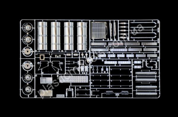 1/24 Italeri 3925 Freightliner FLD 120 Special