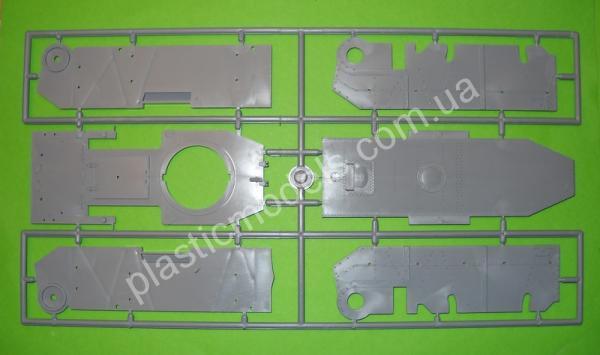 1/35 Eastern Exsperess 35109 Tank BT-7 mod/ 1935 Late version.