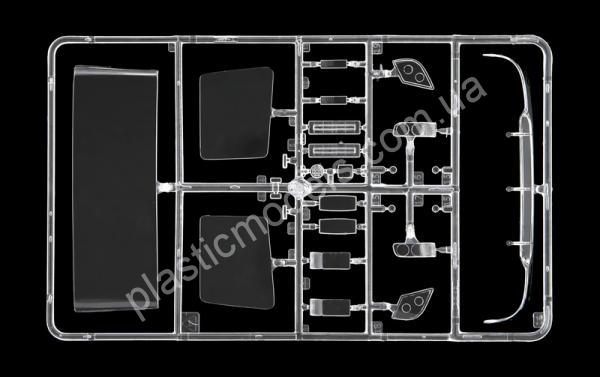 1/24 Italeri 3933 DAF XF105 Space America