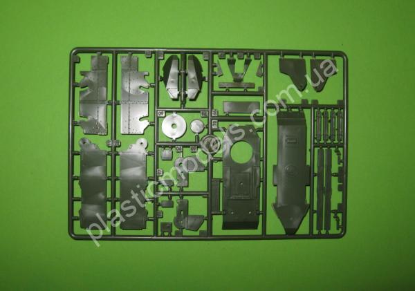 1/72 Ummt 676 Wheel-track tank BT-7A with L-11 tank gun