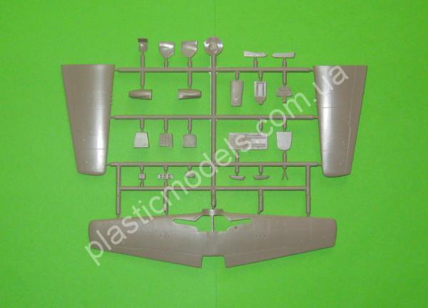 1/72 RS models 92196 Kawasaki Ki-100-II and North-American P-51H Mustang two kits in box
