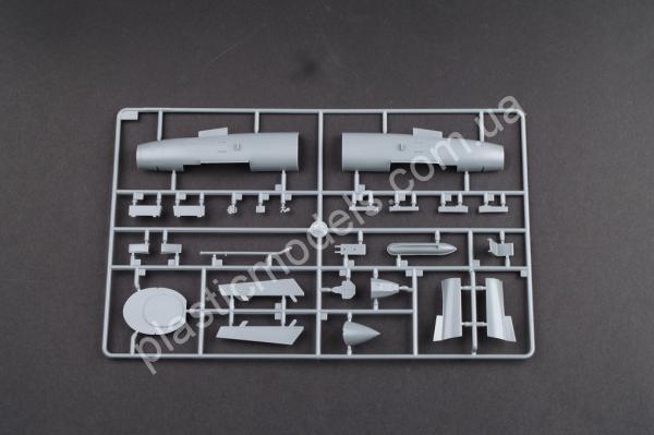 1/48 HobbyBoss 80365 F3H-2M Demon