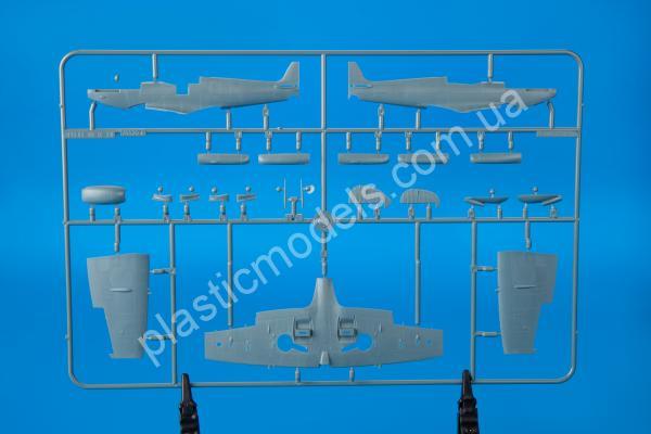 1/72 Eduard 70129 Spitfire HF Mk. VIII
