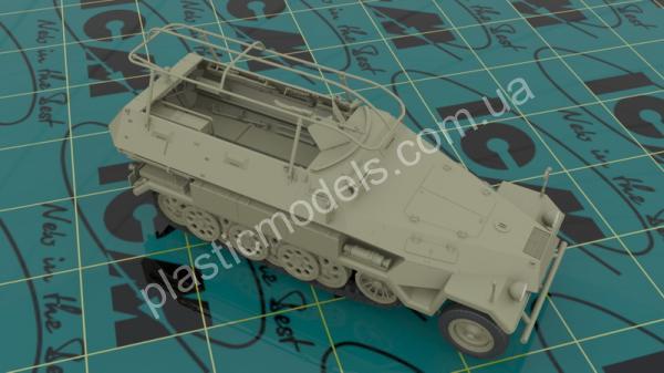1/35 ICM 35102 Sd.Kfz.251/6 Ausf.A, WWII German Armoured Command Vehicle