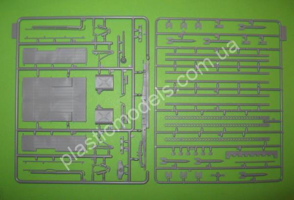 1/35 ICM 35591 BM-13-16 on W.O.T. 8 chassis, WWII Soviet MLRS