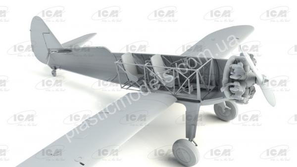1/32 ICM 32051 Stearman PT-17 with American Cadets