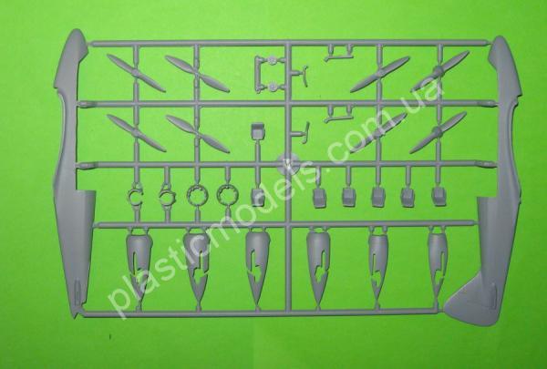 1/72 RS models 92156 British airliner Airspeed Envoy