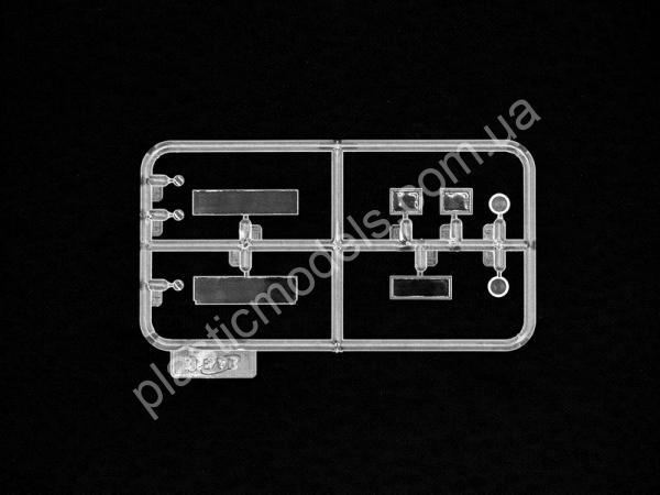 1/35 ICM 35670 Model T RNAS Armoured Car with WWI British Tank Crew