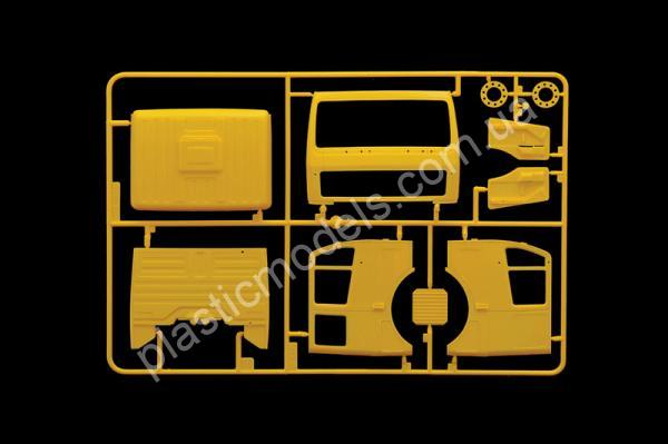 1/24 Italeri 3876 Mercedes-Benz 2448 Canvas Truck