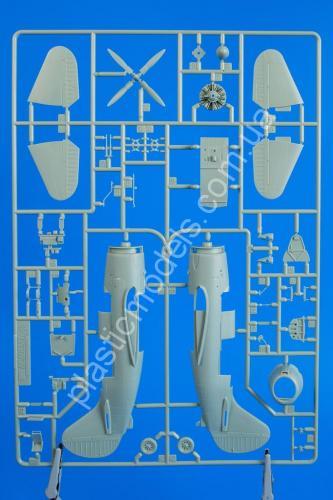 1/72 Special hobby 72350 SB2C-5 Helldiver “The Final Version”
