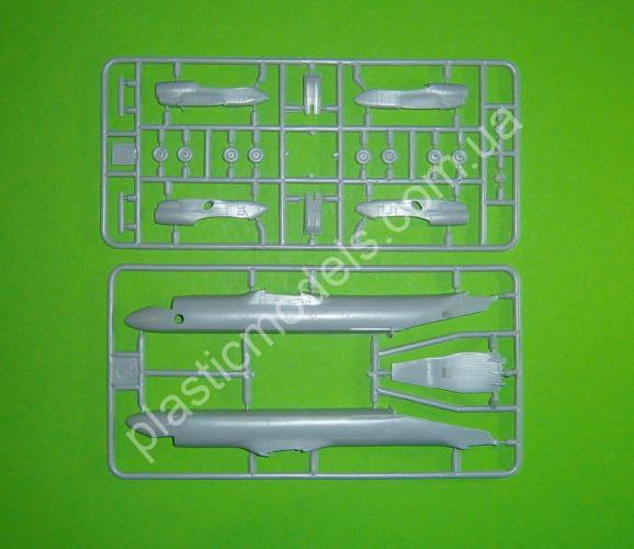 1/144 SOVA-M 14003 Antonov An-26 transporter