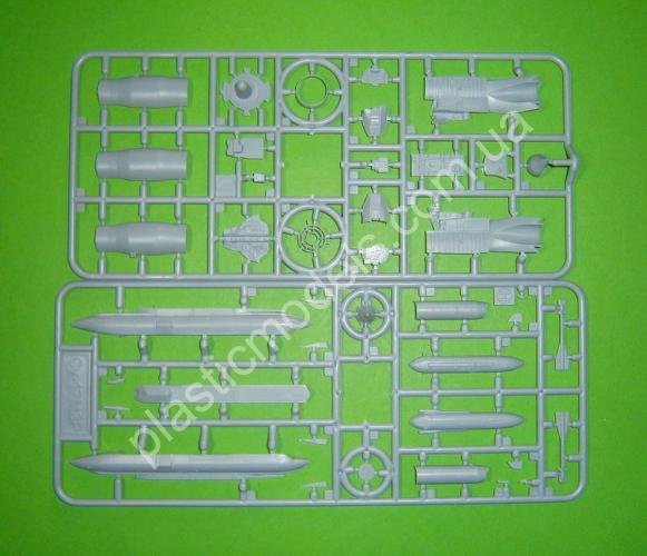 1/72 Modelsvit 72058 Su-17M4R Ukrainian A.F.