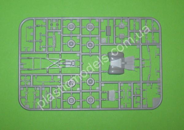 1/72 ACE 72550 Super Snipe Saloon British Staff Car