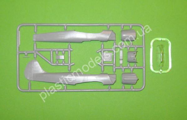 1/72 A-model 72318 Yakovlev Yak-18P aerobatic aircraft