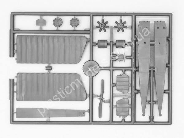 1/72 ICM 72121 Пфальц E.IV, германский истребитель І Мировой войны