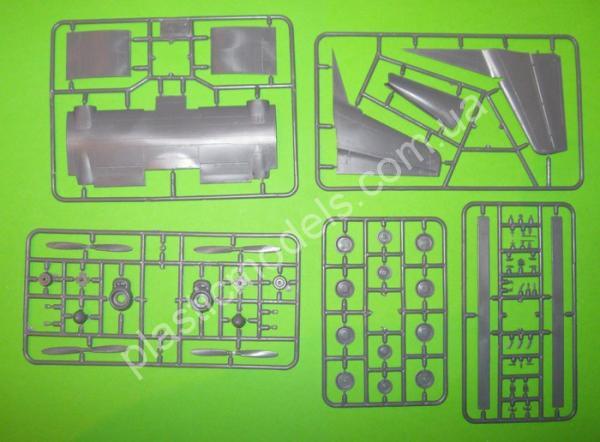 1/72 A-model 72159 Antonov An-24