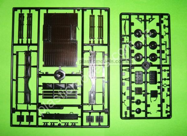 1/35 Восточный Экспресс 35132 GaZ-66 w/ZSU-22