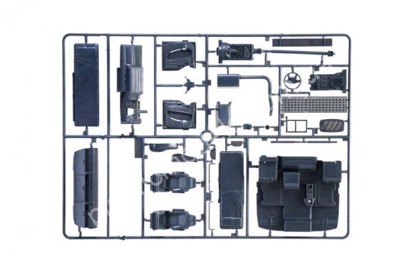 1/24 Italeri 3916 MAN TGX XXL D38