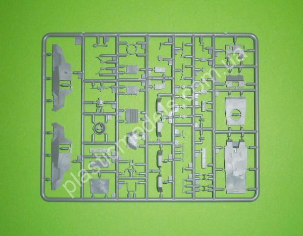 1/72 IBG 72031 Otter Light Reconnaissance Car