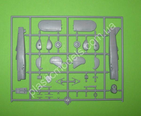1/72 AZ model 7620 Fiat CR-32 „Chirri“ Italian Service