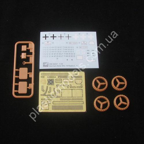 1/35 Bronco 35051 Kfz. 14 Funk-Kraftwagen (Adler Standart 6)