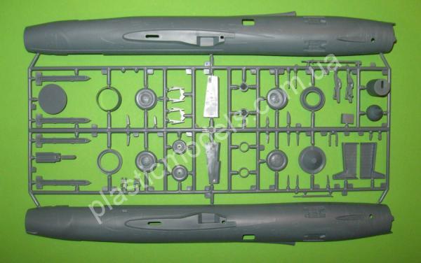1/48 Kovozavody Prostejov 4803 Suchoj Su-7BM
