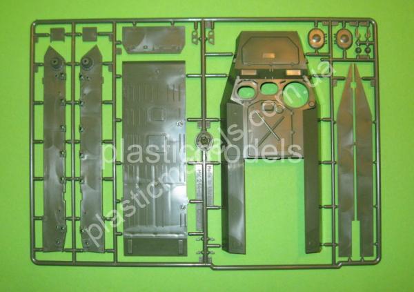 1/35 SKIF 214 MT-LB