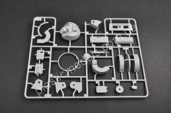 1/35 Trumpeter 1545 Russian BTR-60PB Armored Personnel Carri