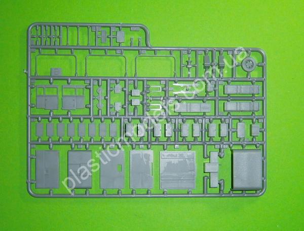 1/72 IBG 72004 Bedford QLB 4x4 Bofors Gun tractor