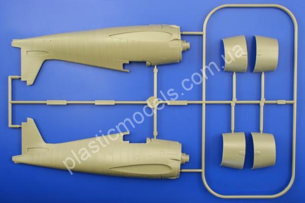 1/48 Eduard 8433 F6F-3 Hellket
