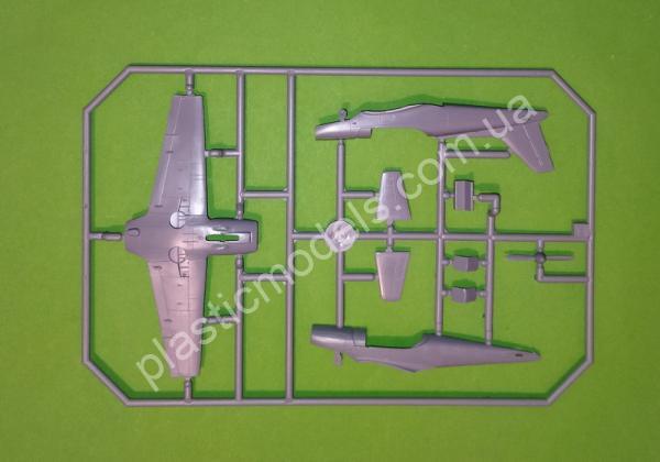 1/72 Special hobby 72451 SIAI-Marchetti SF-260 Duo Pack & Book