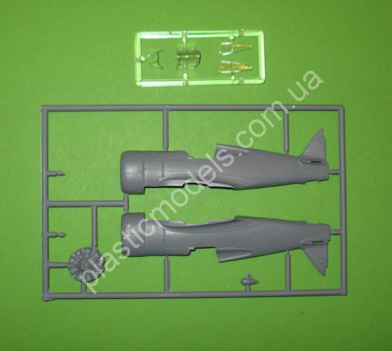 1/72 AZ model 7646 Curtiss Hawk H-75A-4