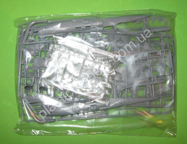1/72 Special hobby 72414 Mirage F.1 Duo Pack & Book