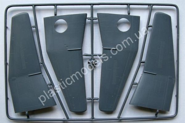 1/48 AZ model 4813 Vultee Vengeance Mk.I