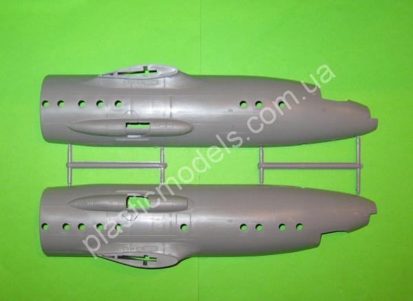 1/72 Modelsvit 72008 Antonov An-10 'Ukraine' civil aircraft