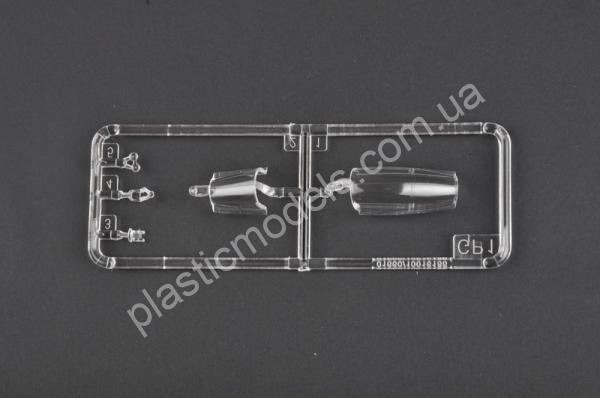 1/72 Trumpeter 01661 Su-27 Early type Fighter