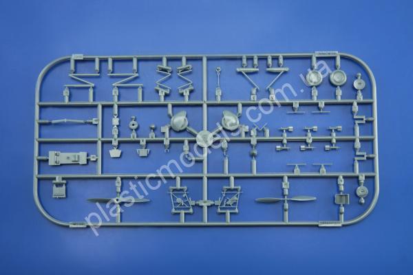 1/72 Eduard 70101 Avia B.534 III. serie