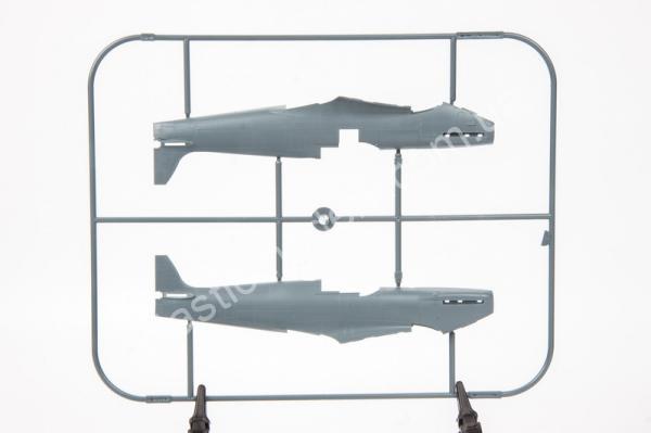 1/48 Eduard 82153 Spitfire Mk. IIa