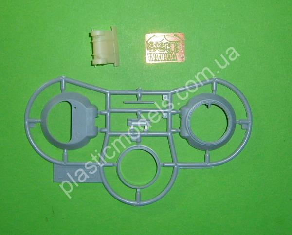 1/72 UM 473 Gun Motor Carriage T35E1
