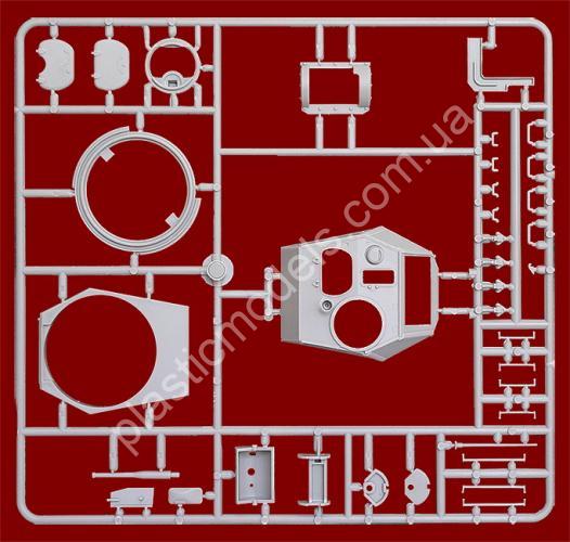 1/35 MiniArt 35243 T-80 Soviet Light Tank w/crew